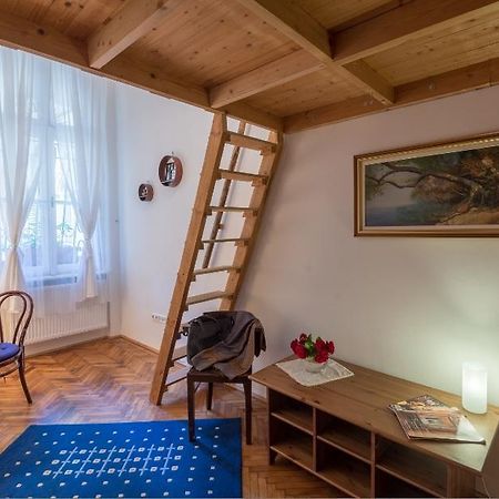 شقة بودابست  في Rustic Elegance المظهر الخارجي الصورة