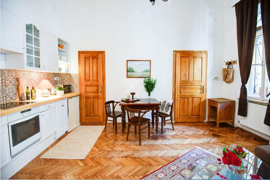 شقة بودابست  في Rustic Elegance المظهر الخارجي الصورة